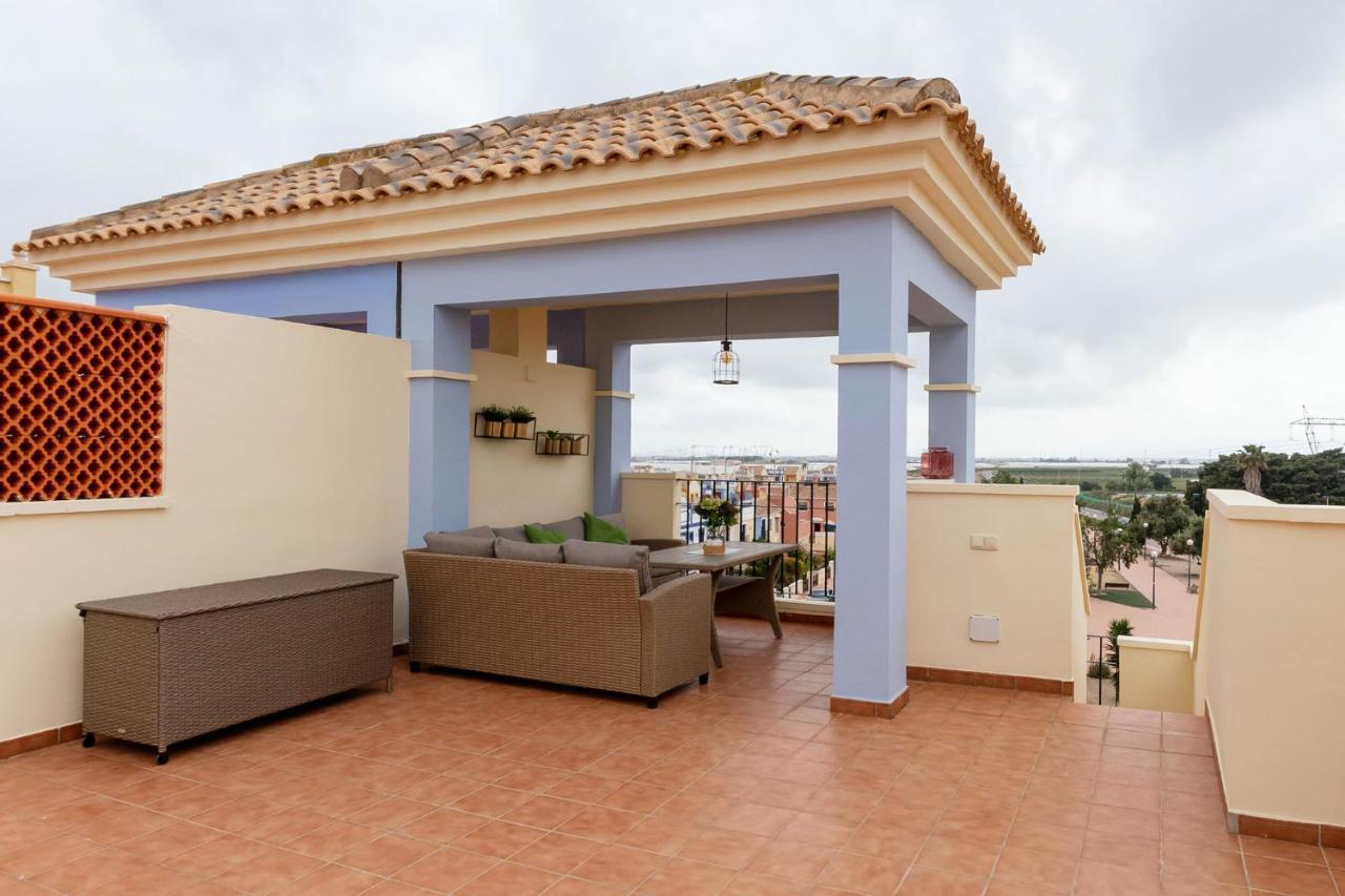 Atico Con Terraza-Solarium Y Piscina 4-6 Personas Wifi A/C Leilighet Roda Eksteriør bilde