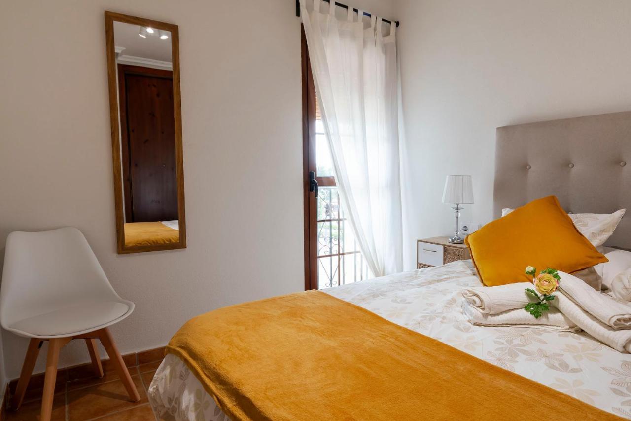 Atico Con Terraza-Solarium Y Piscina 4-6 Personas Wifi A/C Leilighet Roda Eksteriør bilde