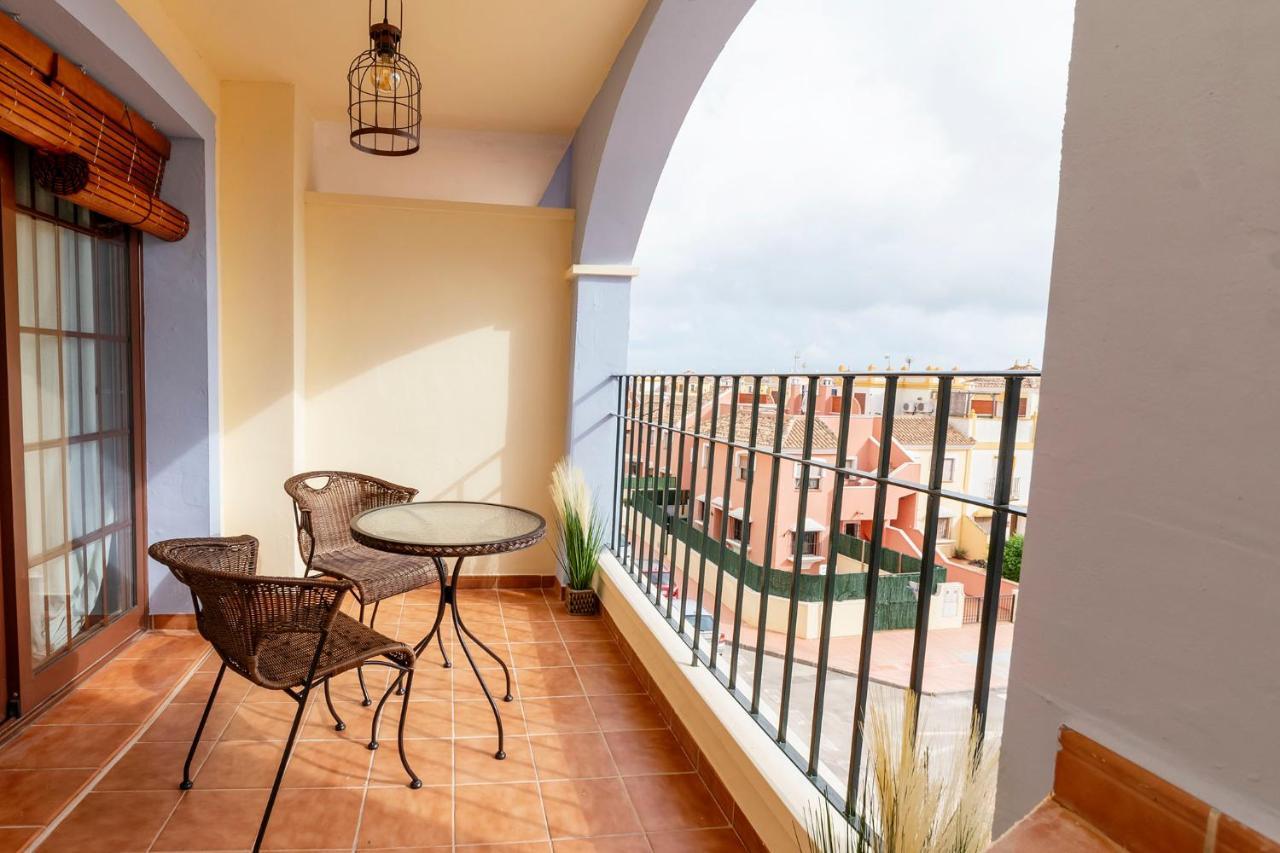 Atico Con Terraza-Solarium Y Piscina 4-6 Personas Wifi A/C Leilighet Roda Eksteriør bilde