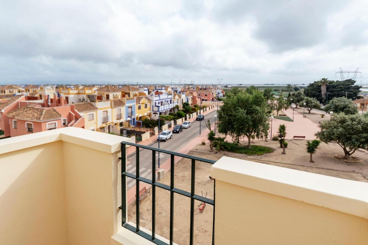 Atico Con Terraza-Solarium Y Piscina 4-6 Personas Wifi A/C Leilighet Roda Eksteriør bilde